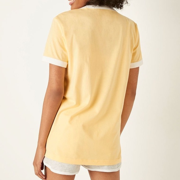 Victoria's Secret PINK Campus Ringer Pale Yellow w Logo NEW - Picture 3 of 3